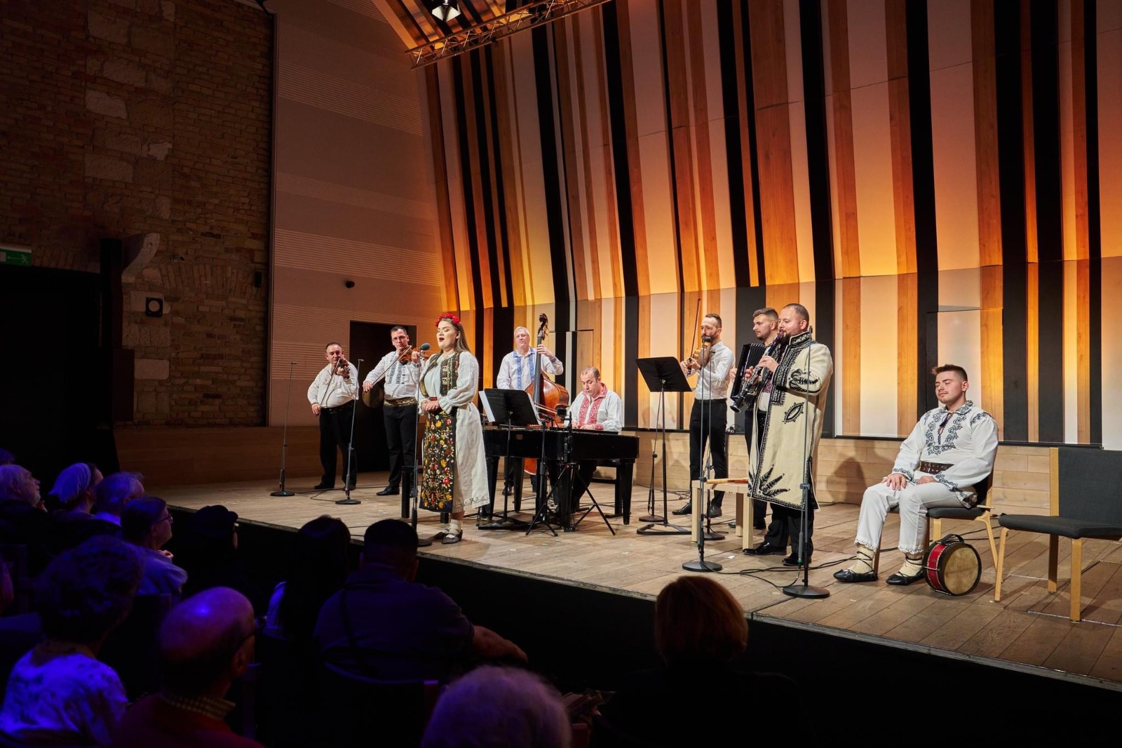 ZVOANE BANATENE membrii